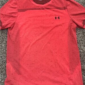 Under Armour Men's Coral Athletic Tee